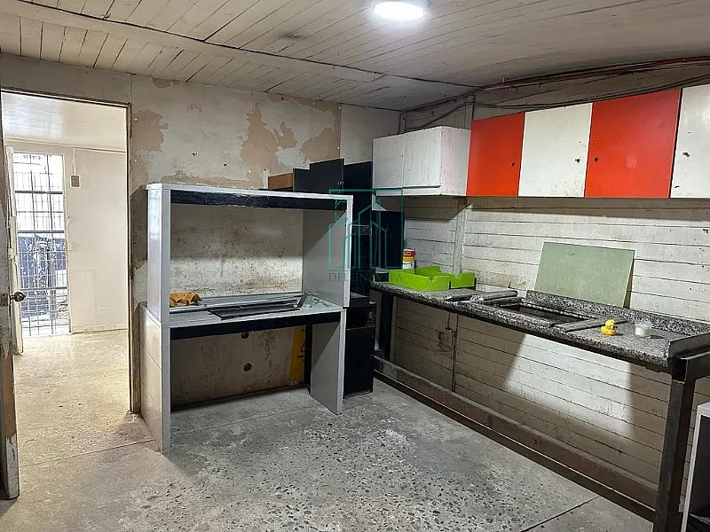 Arriendo Galpon 290m2 - Quinta Normal Santiago