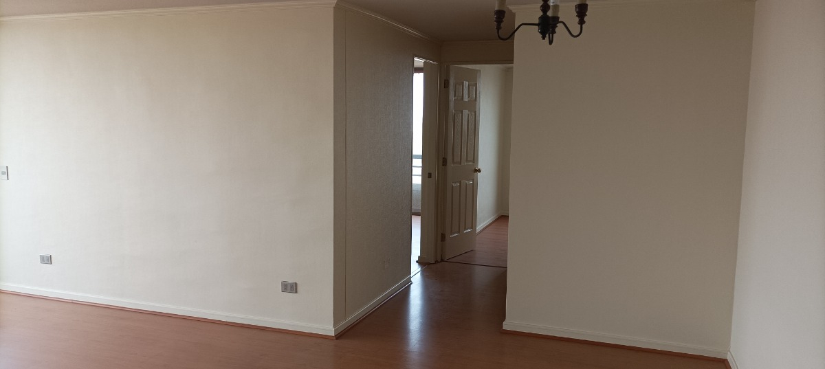 Arriendo Departamento SO 2D en suite Walk-in cl&oacute;set 2B 1E In&eacute;s de Su&aacute;rez - Providencia