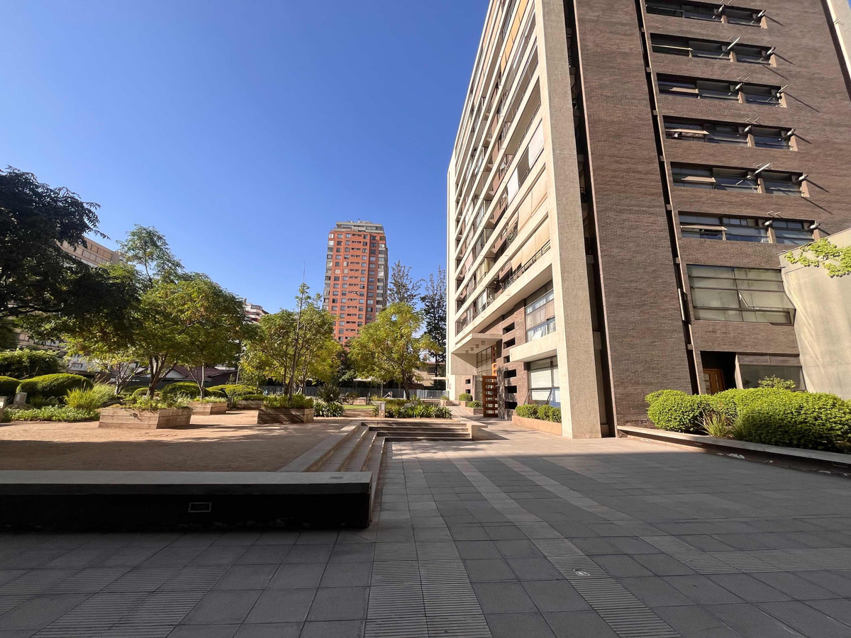 Venta Departamento 2D Rotonda Atenas - Las Condes