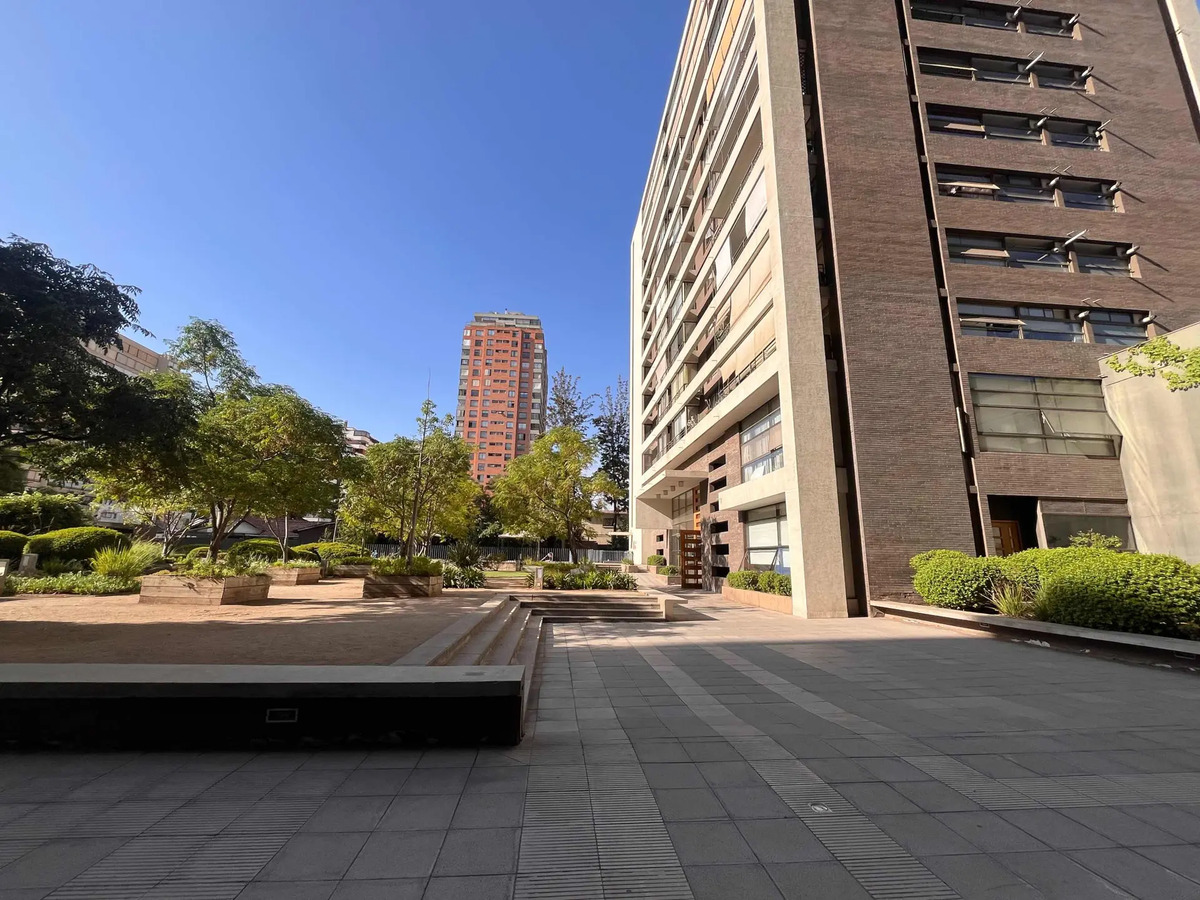 Venta Departamento 2D Rotonda Atenas - Las Condes
