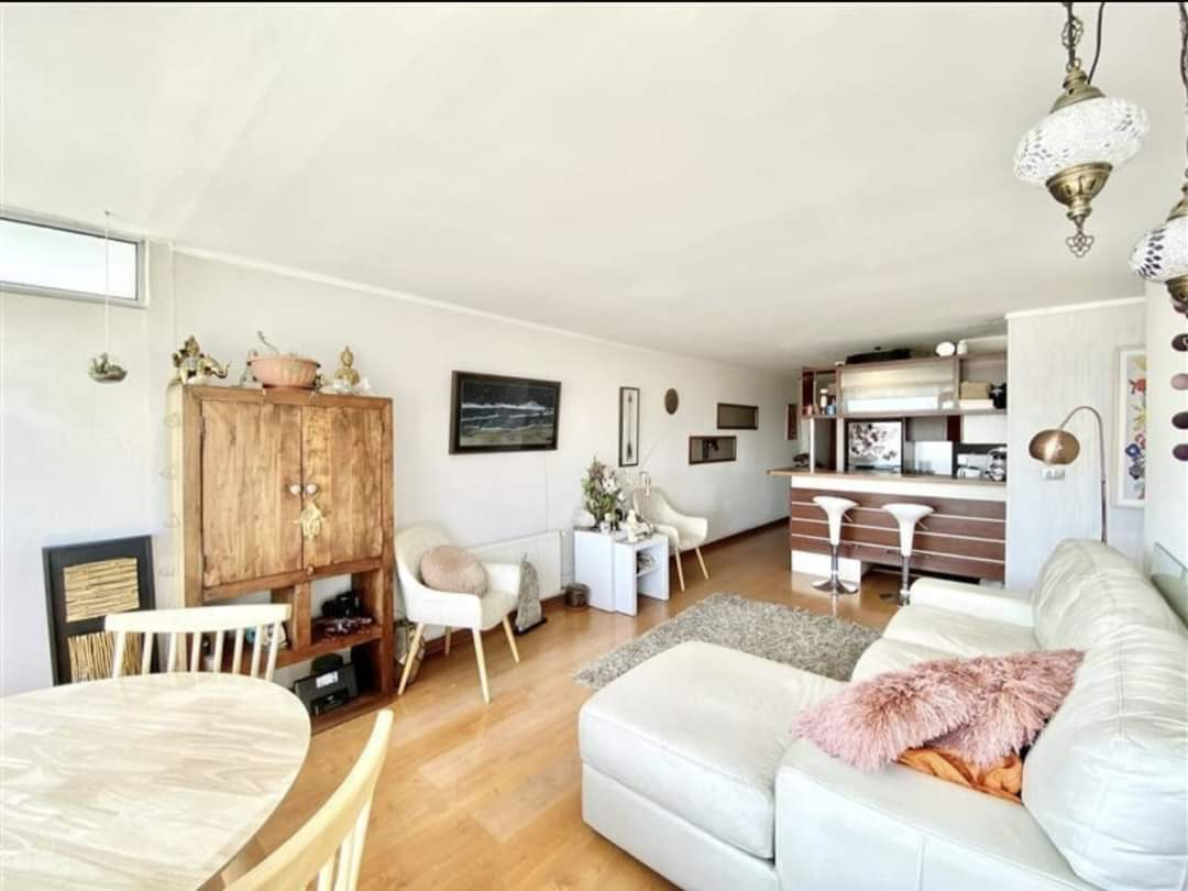 Arriendo Departamento 2D Alto Las Condes - Las Condes