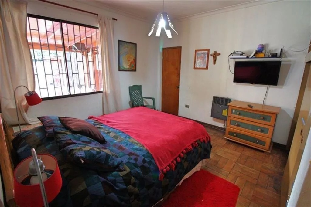 Venta Casa 5D Metro Sim&oacute;n Bolivar - La Reina