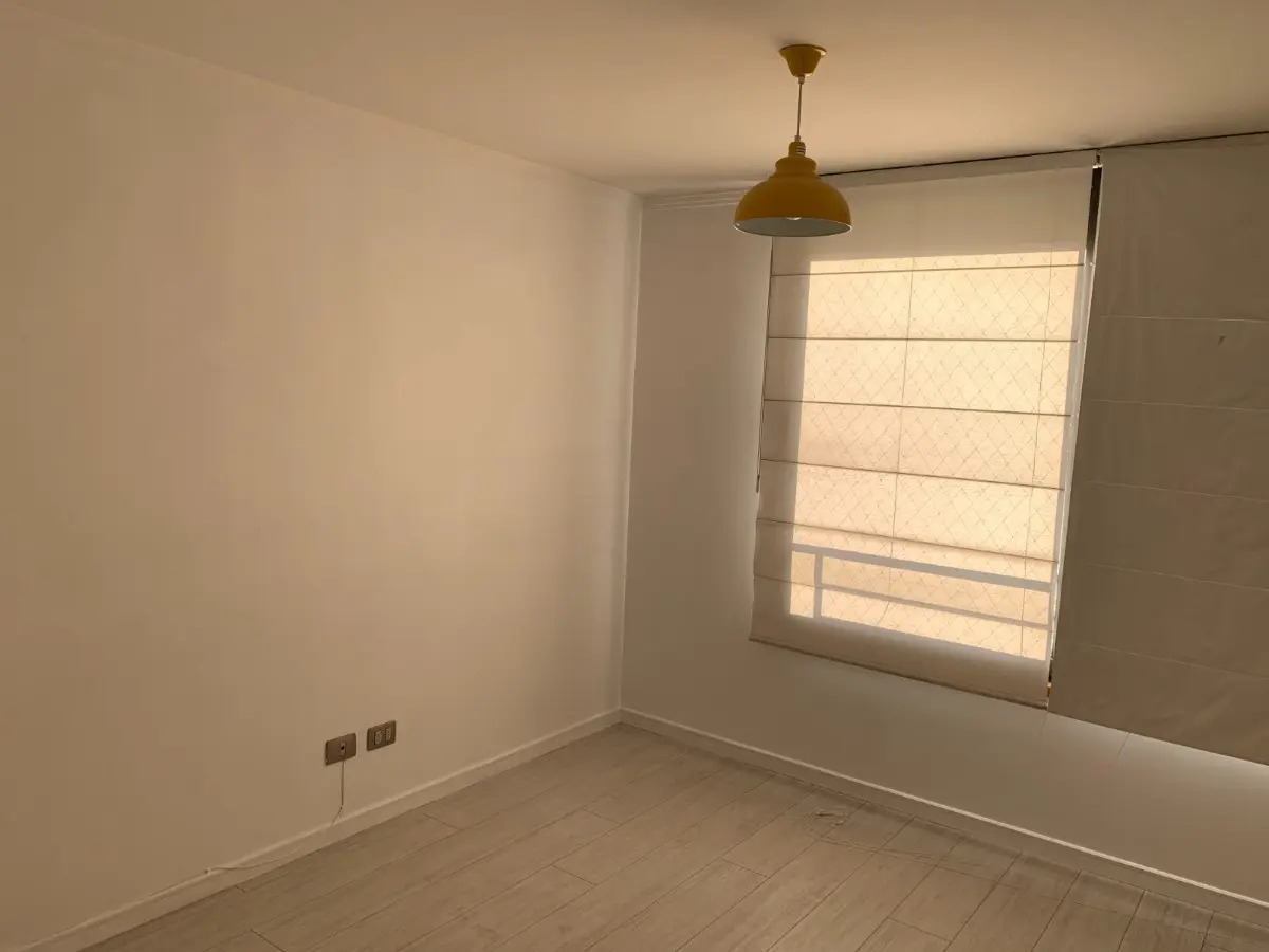 Arriendo Departamento NO 4D en suite Walk-in cl&oacute;set 3B 2E 1B Metro Manquehue - Apumanque - Las Condes