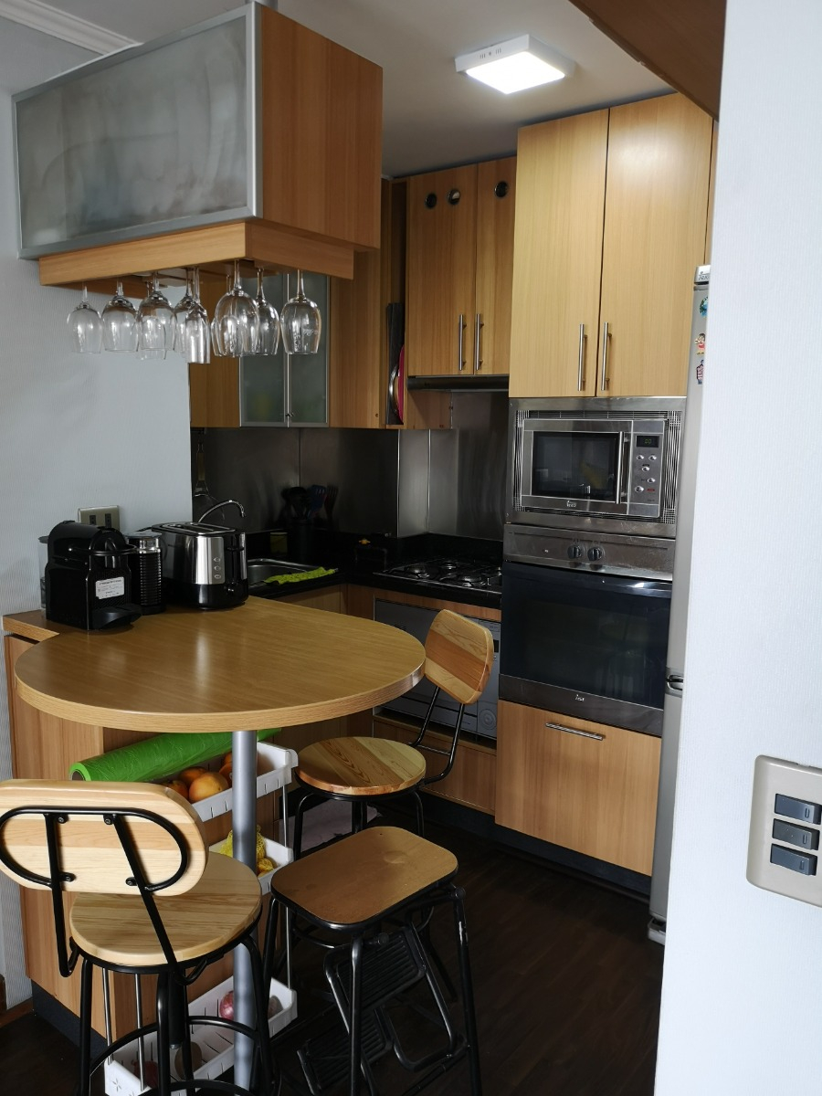 Venta Departamento SO 2D en suite 2B 1E 1Bd Metro Escuela Militar - Las Condes
