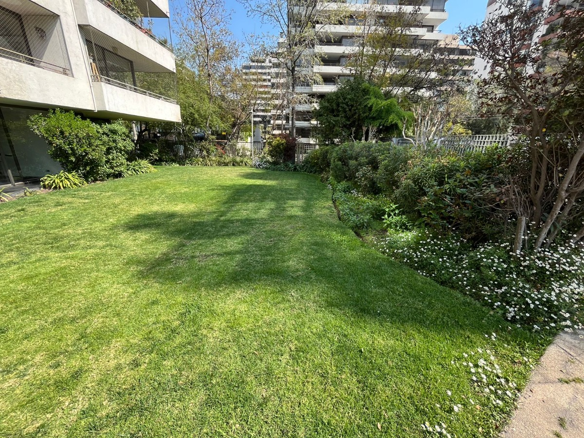 Arriendo Departamento S 4D en suite Walk-in cl&oacute;set 3B 2E 1B Parque Bicentenario - Vitacura