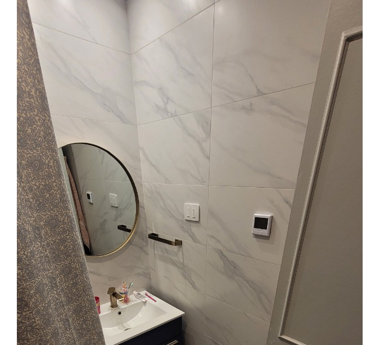 Arriendo Casa NP 4D 4B 2E 2B Borde R&iacute;o - Casa Piedra - Vitacura