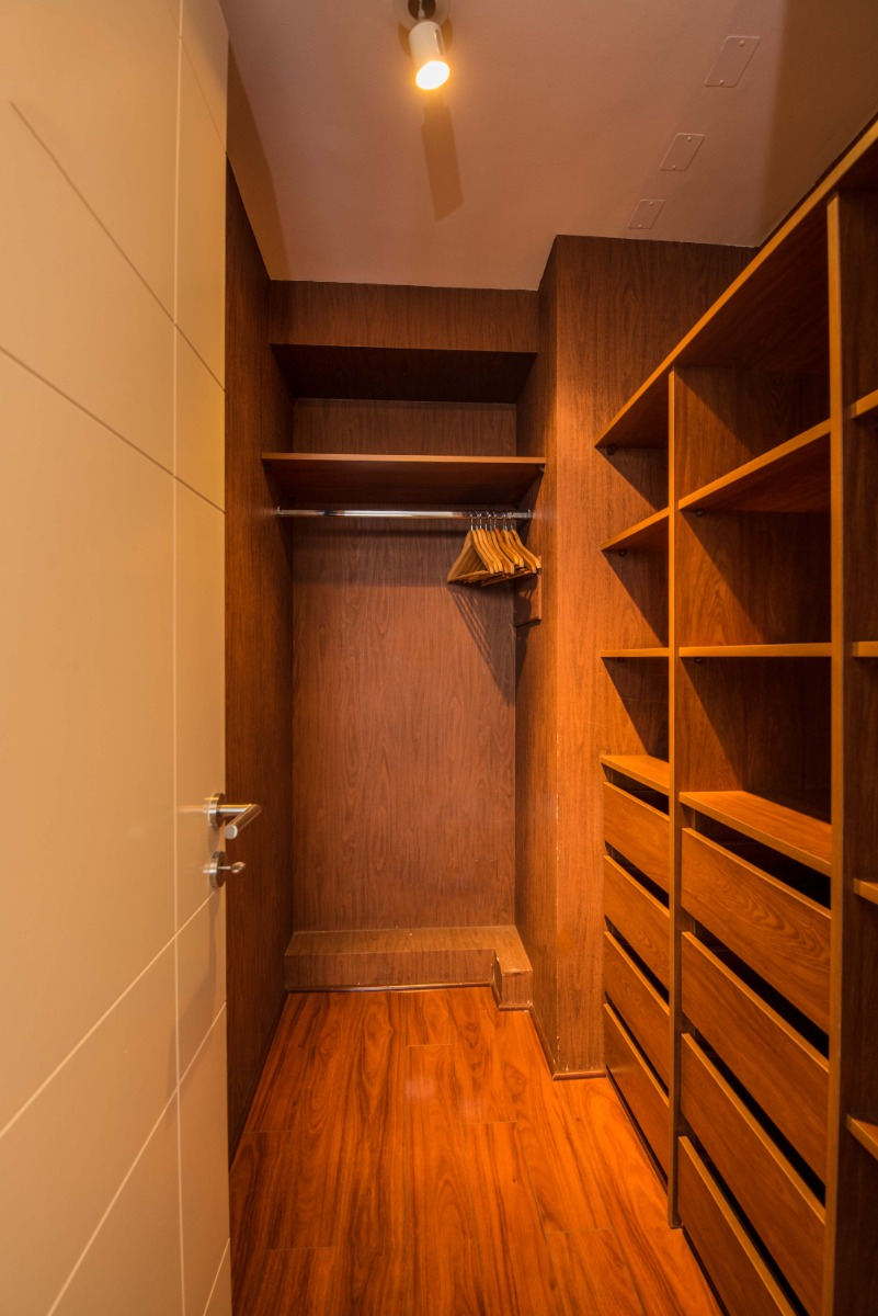 Arriendo Departamento SP 1D en suite Walk-in cl&oacute;set 1B 1E 1B Parque Arauco - Las Condes