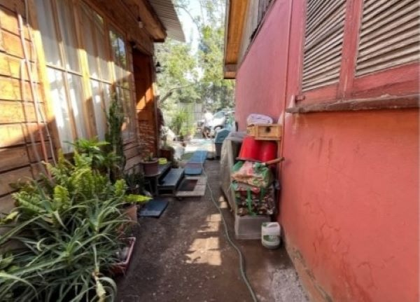 Venta Casa NO 3D 1B 2E Antigua Lo Barnechea - Lo Barnechea