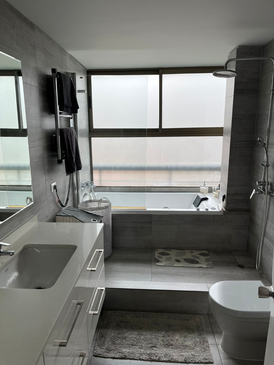 Venta Departamento NOSP 4D en suite Walk-in cl&oacute;set 3B 2E 1B Las Lilas - Providencia