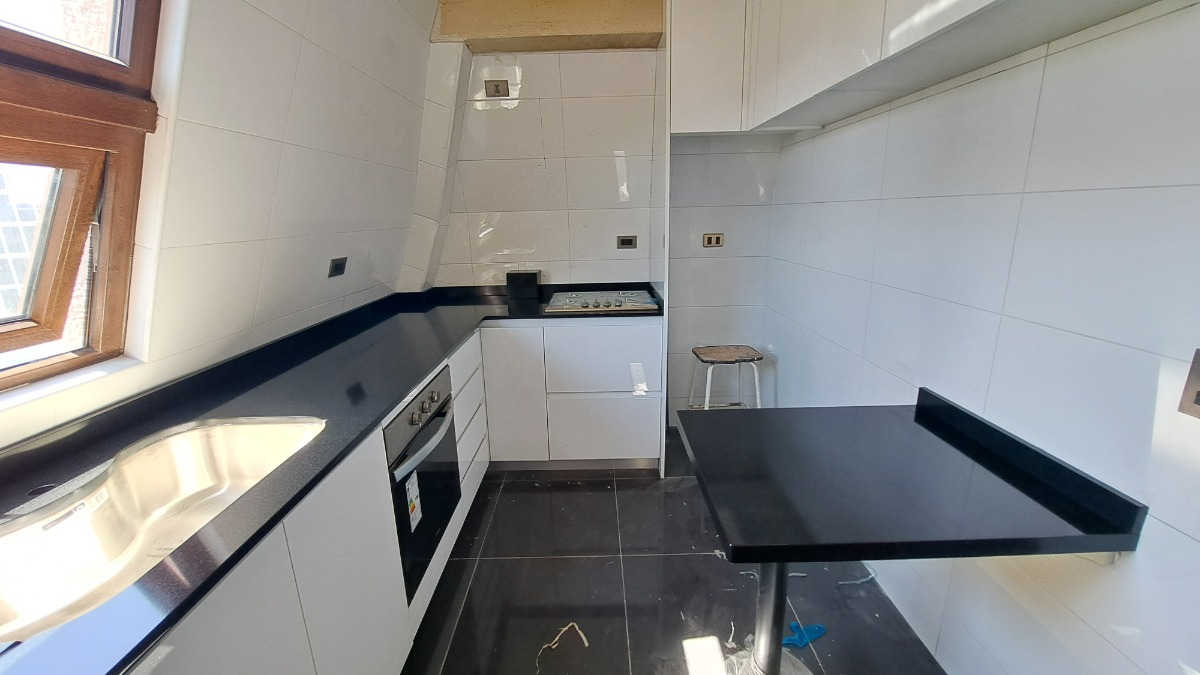 Arriendo Departamento NO 2D 2B 1E 1B Metro Escuela Militar - Las Condes