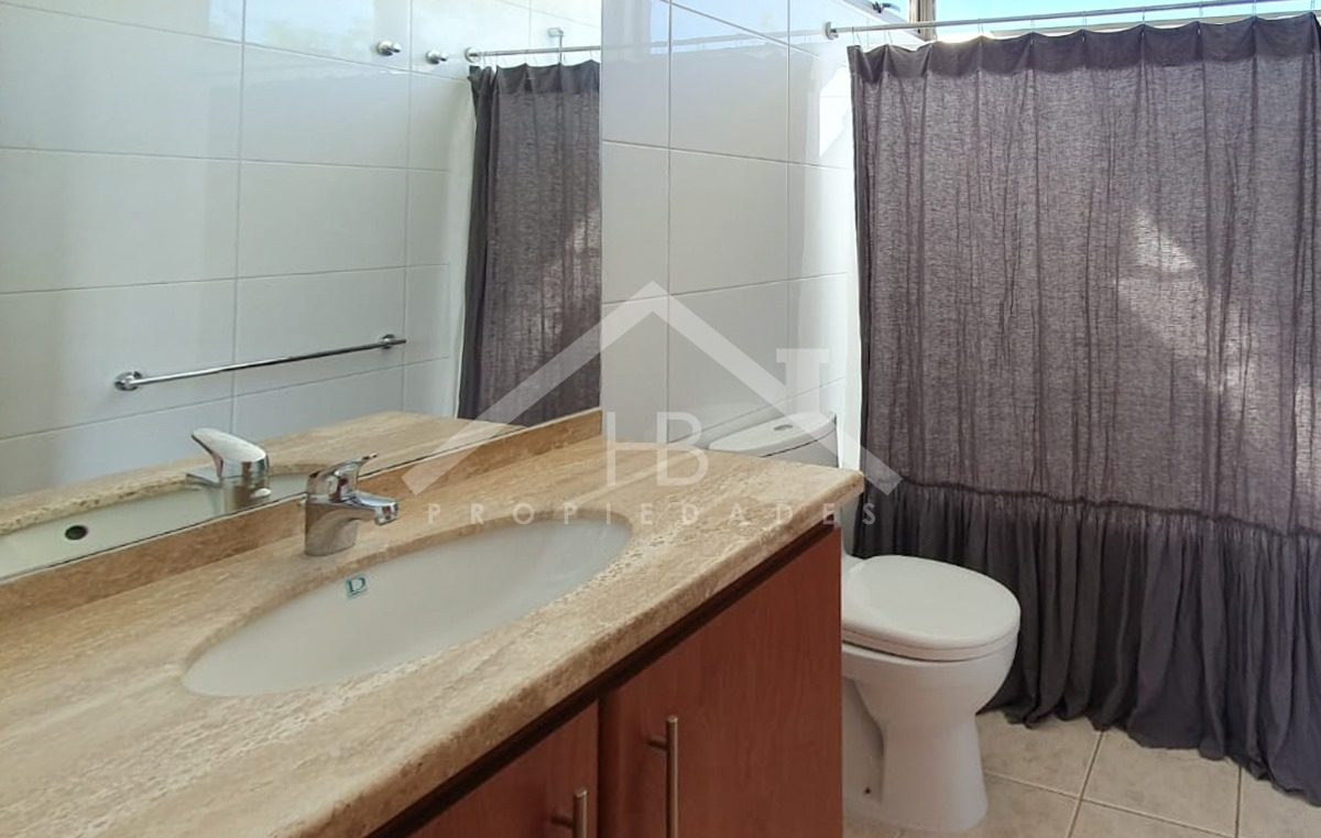 Venta Casa NO 5D en suite Walk-in cl&oacute;set 5B 3E 1B Los Trapenses - Lo Barnechea