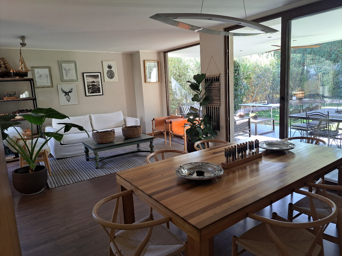 Venta Casa NO 4D en suite Walk-in cl&oacute;set 4B 2E 1B Chicureo - Colina