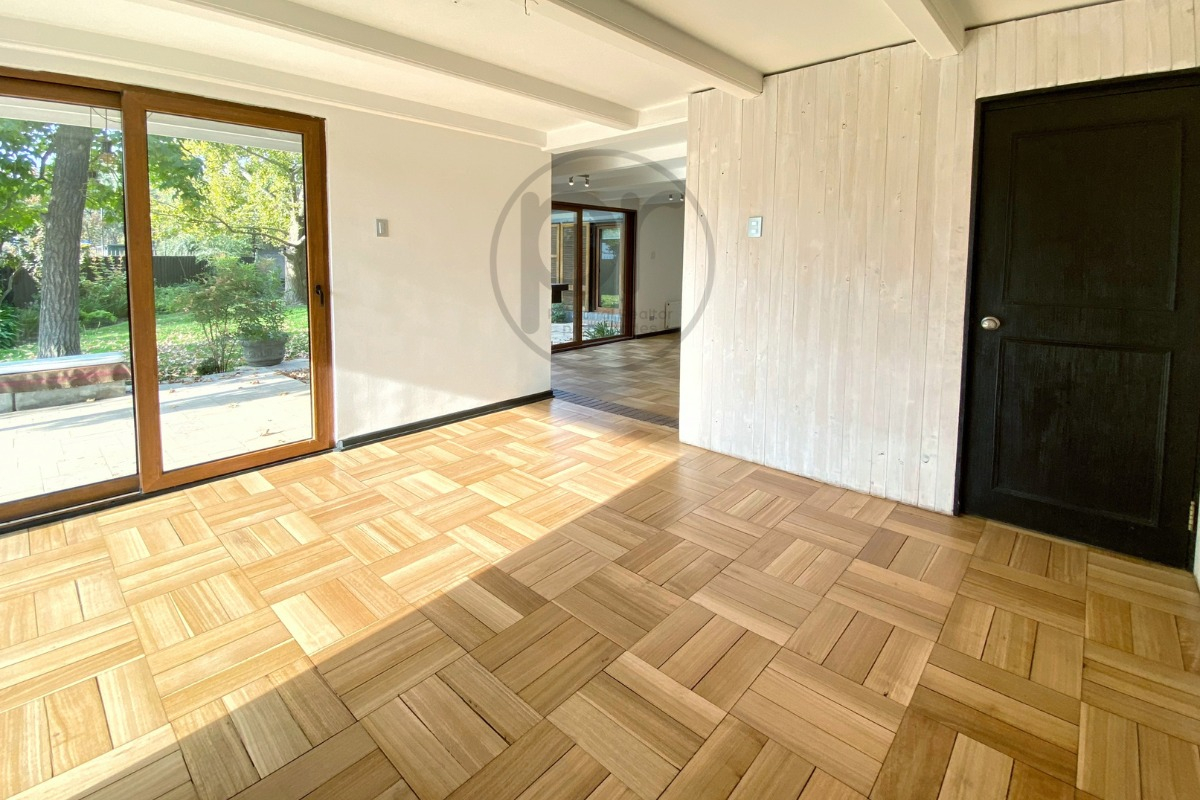 Arriendo Casa NO 3D en suite Walk-in cl&oacute;set 4B 3E 1B Juan XXIII - Vitacura