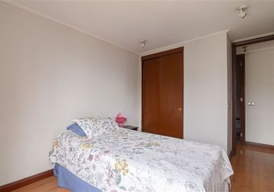Venta Departamento 2D Barrio El Golf - Las Condes