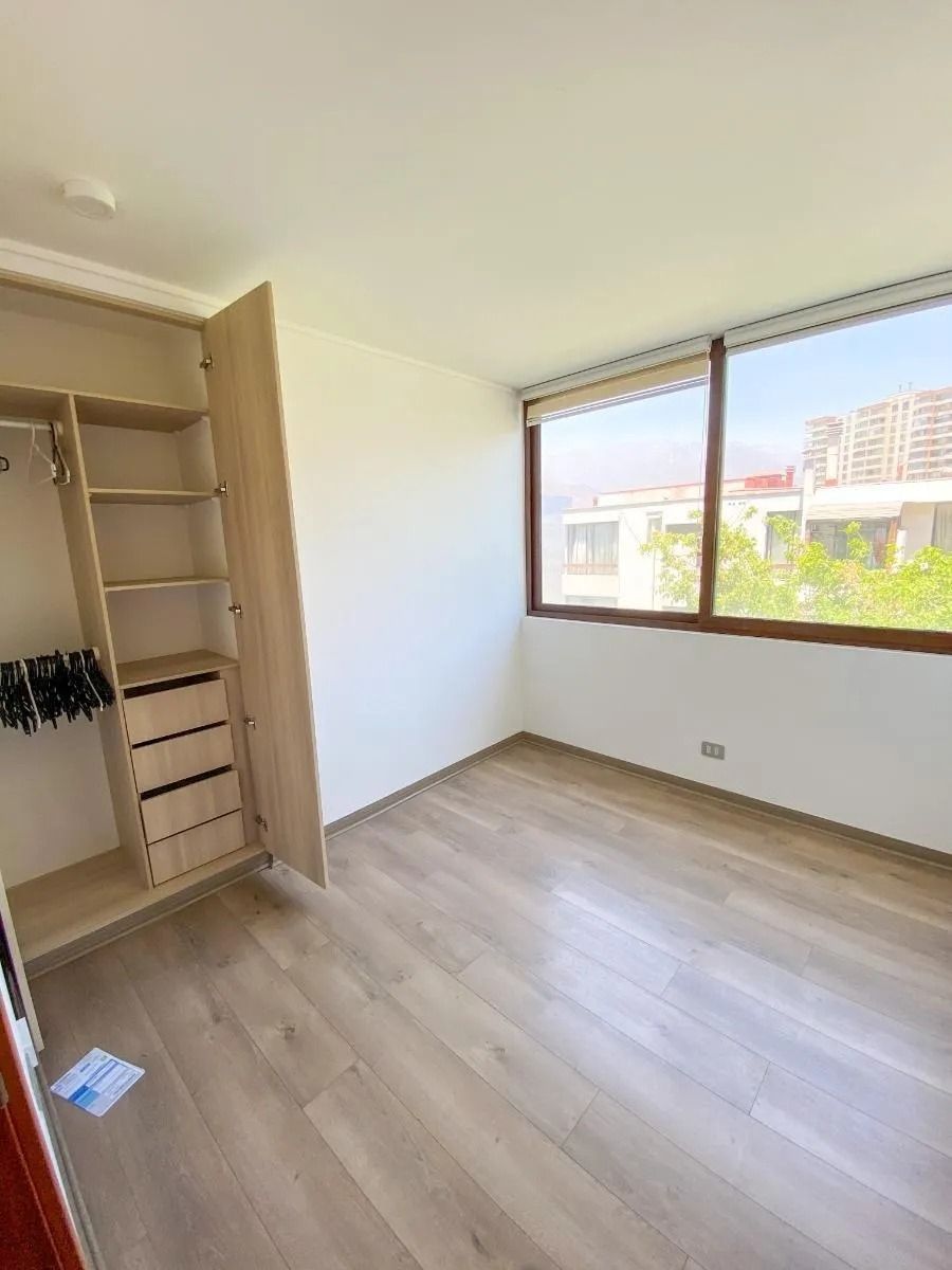 Arriendo Departamento 2D Villa El Dorado - Vitacura