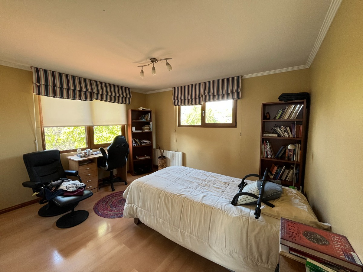 Venta Casa NOSP 5D en suite Walk-in cl&oacute;set 5B 2E Los Dominicos - Las Condes