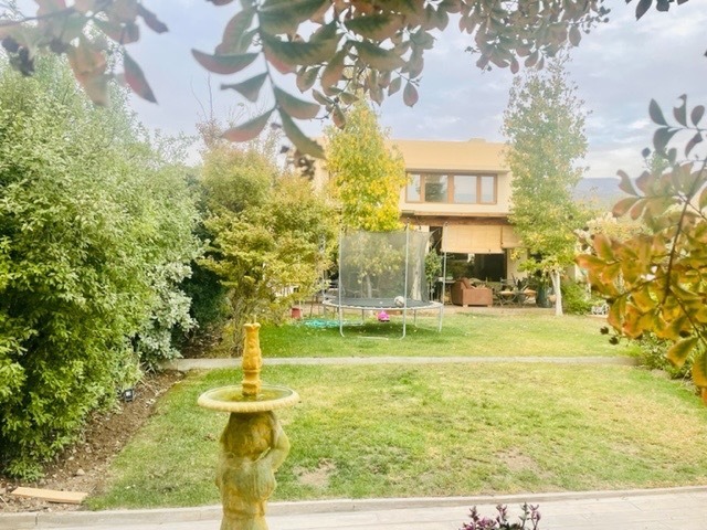 Venta Casa NP 5D en suite Walk-in cl&oacute;set 5B 2E 1B Chicureo - Colina