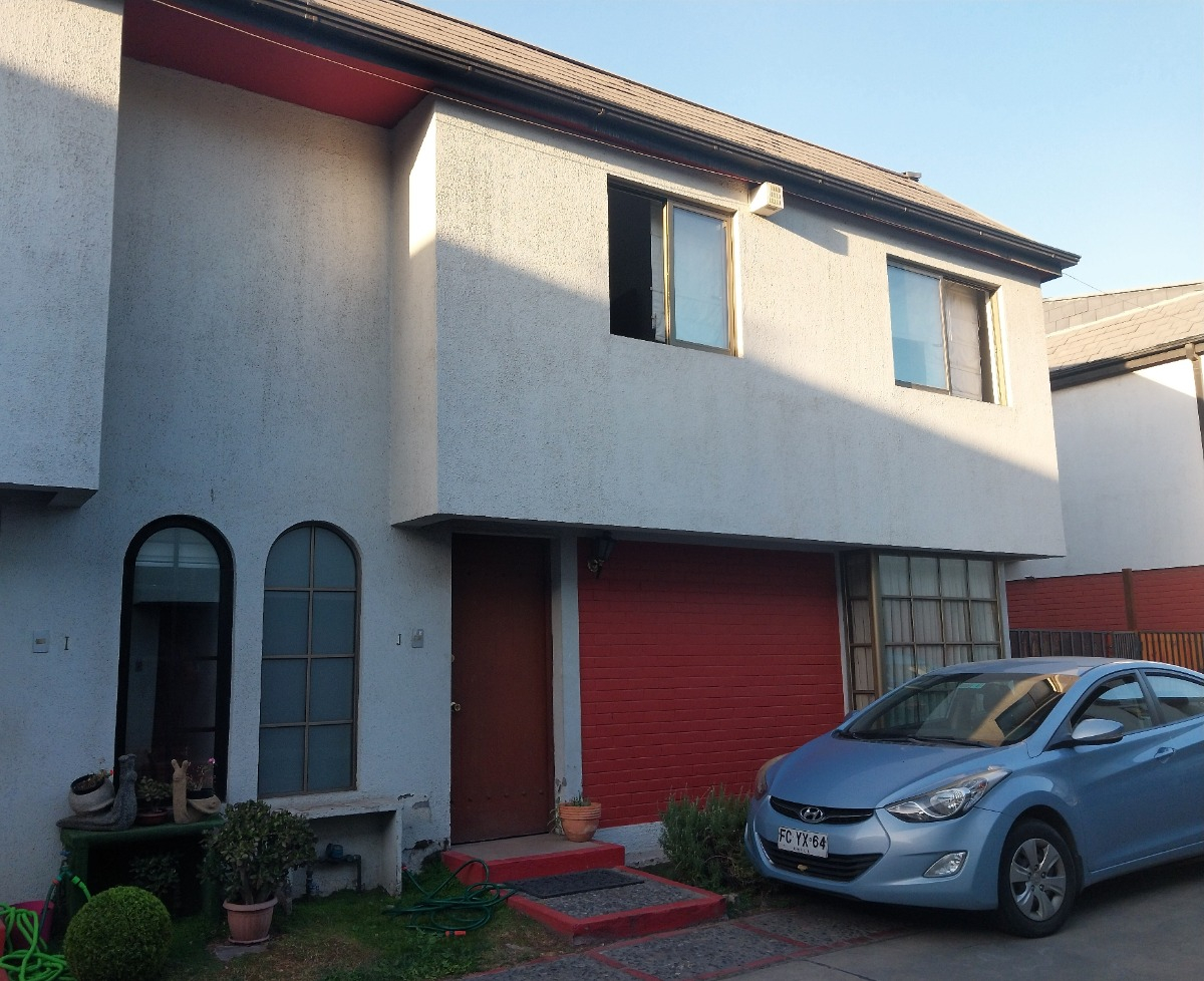 Arriendo Casa 3D Campus Oriente - Providencia