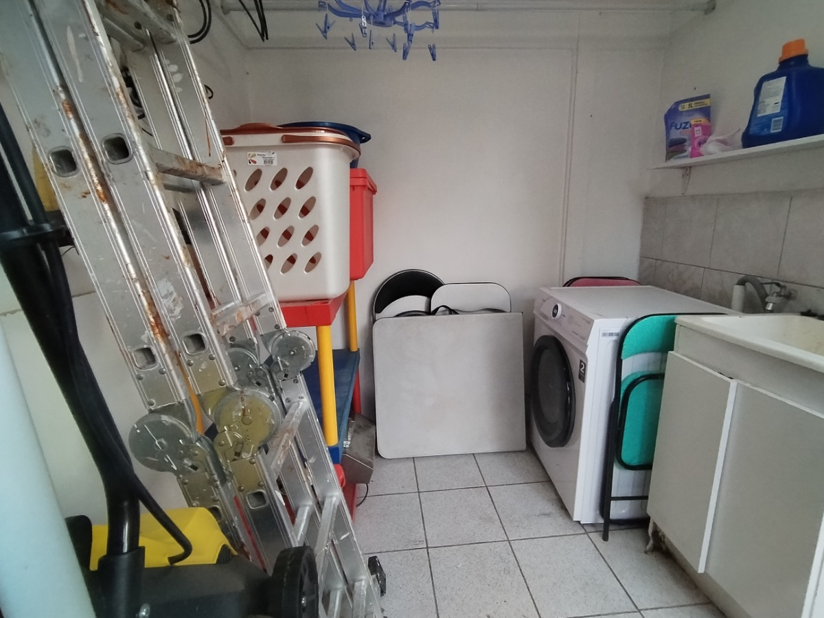 Venta Casa 6D en suite 3B 1E 1B Rotonda Atenas - Las Condes