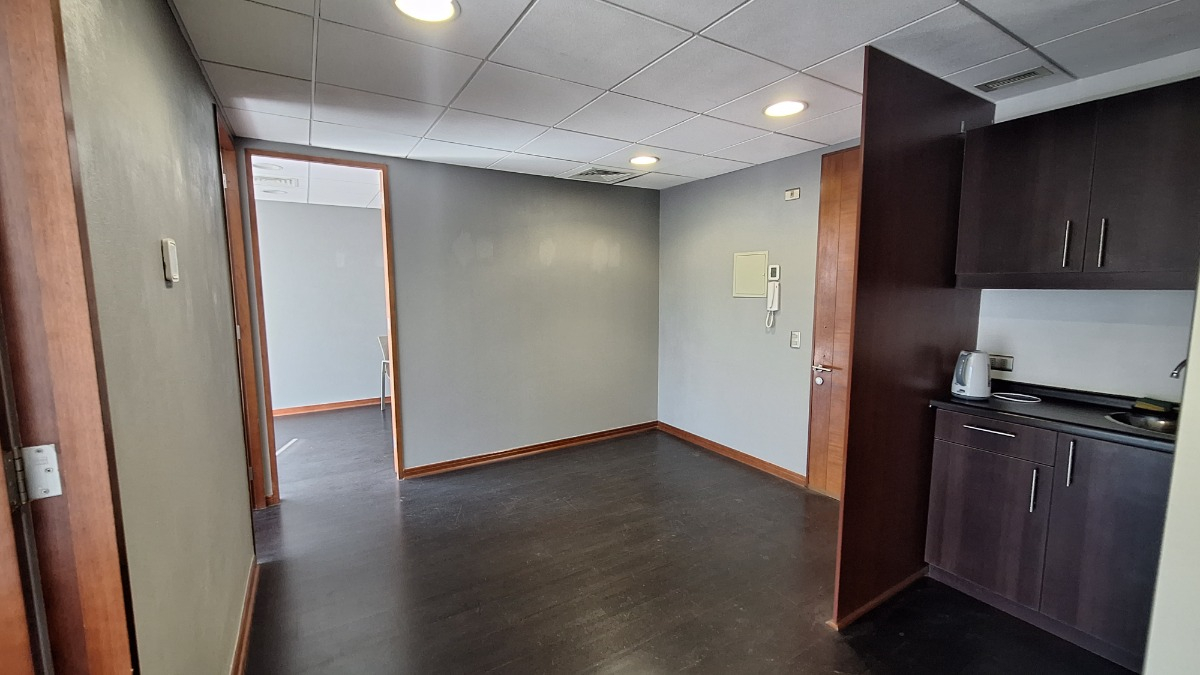 Arriendo Oficina NO 1B 2E Alto Las Condes - Las Condes
