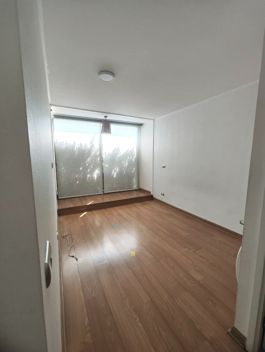 Arriendo Departamento 2D en suite Walk-in cl&oacute;set 2B 1E 1B Blest Gana - La Reina