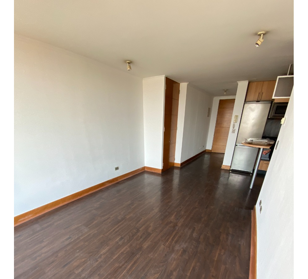 Arriendo Departamento N 2D en suite 2B 1E 1B Metro Escuela Militar - Las Condes