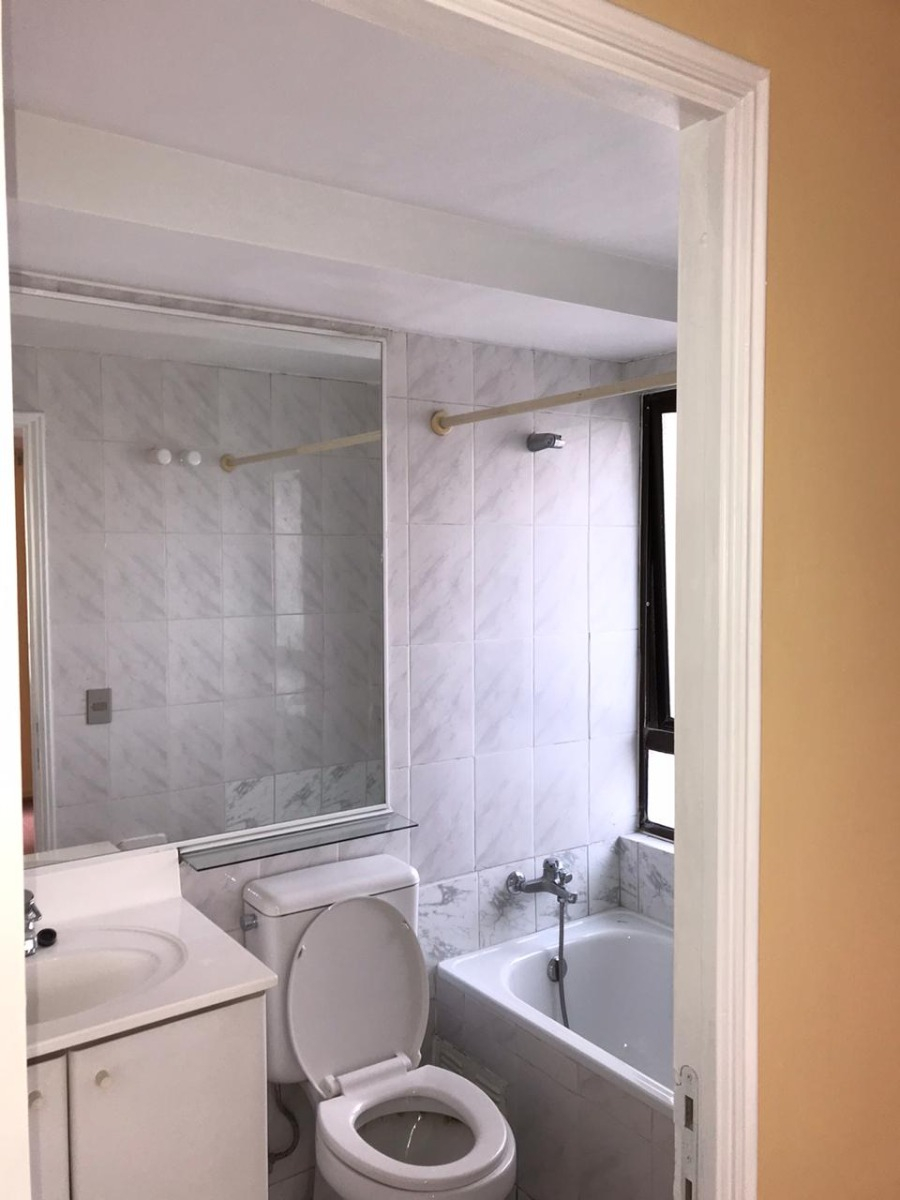 Arriendo Departamento NP 2D 2B 1E Metro Escuela Militar - Las Condes