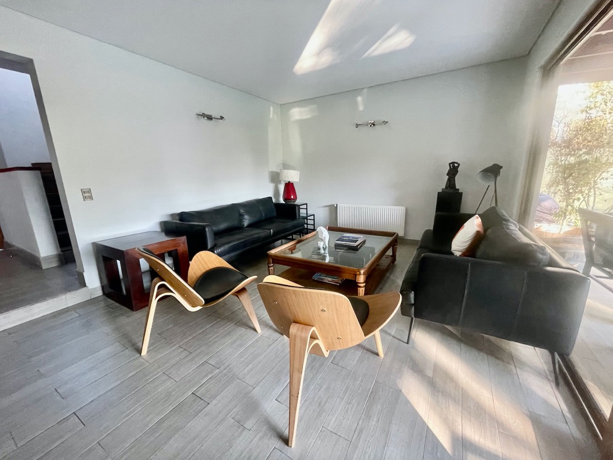 Venta Casa NP 5D en suite Walk-in cl&oacute;set 5B 2E 2B Chicureo - Colina