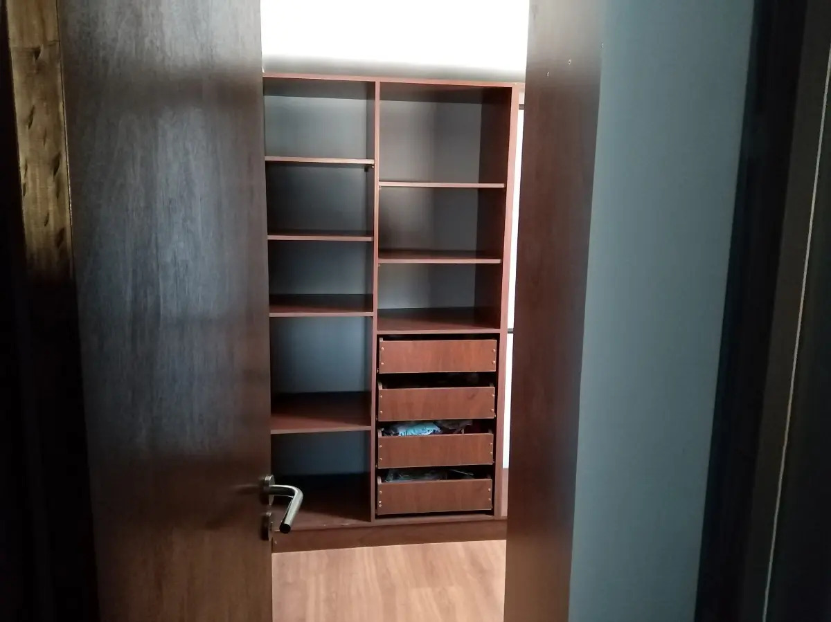 Venta Casa 3D en suite Walk-in cl&oacute;set 3B 2E Troncos Viejos - La Reina