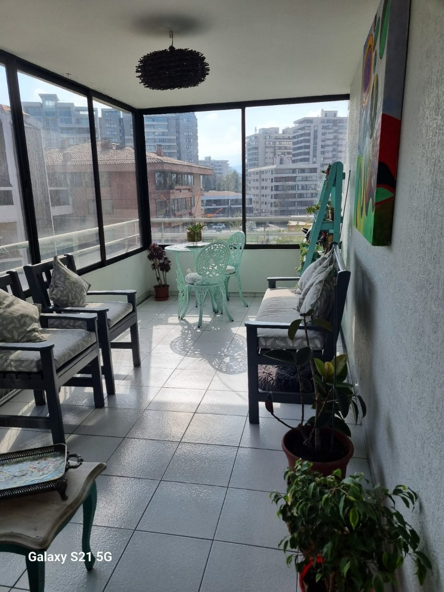 Arriendo Departamento NO 3D en suite Walk-in cl&oacute;set 3B 1E 1B Vaticano - Las Condes
