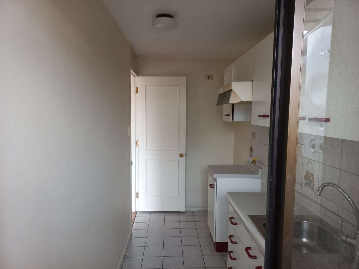 Venta Departamento O 1D en suite Walk-in cl&oacute;set 1B 1E Campus Oriente - Providencia