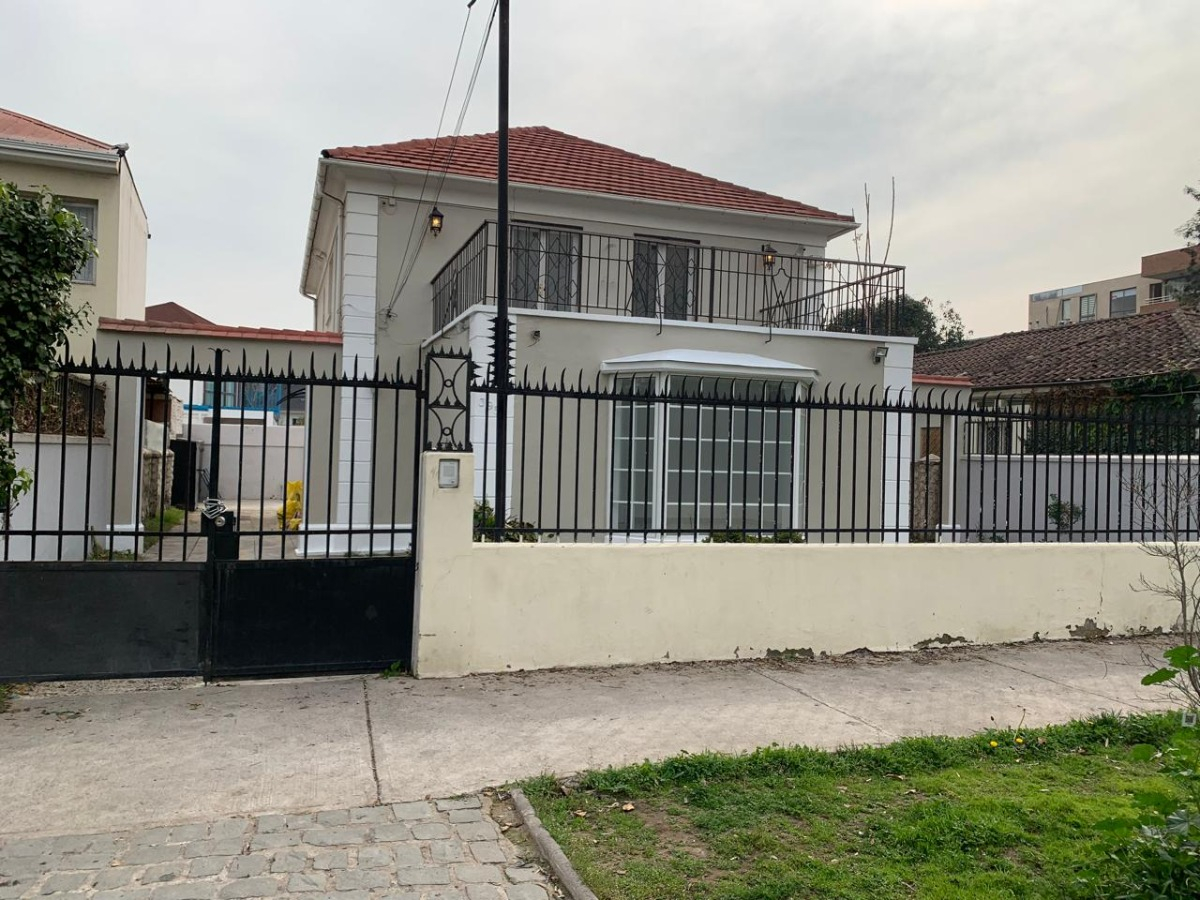 Arriendo Casa 5D 4B 5E 1B Parque Juan XXIII - &Ntilde;u&ntilde;oa