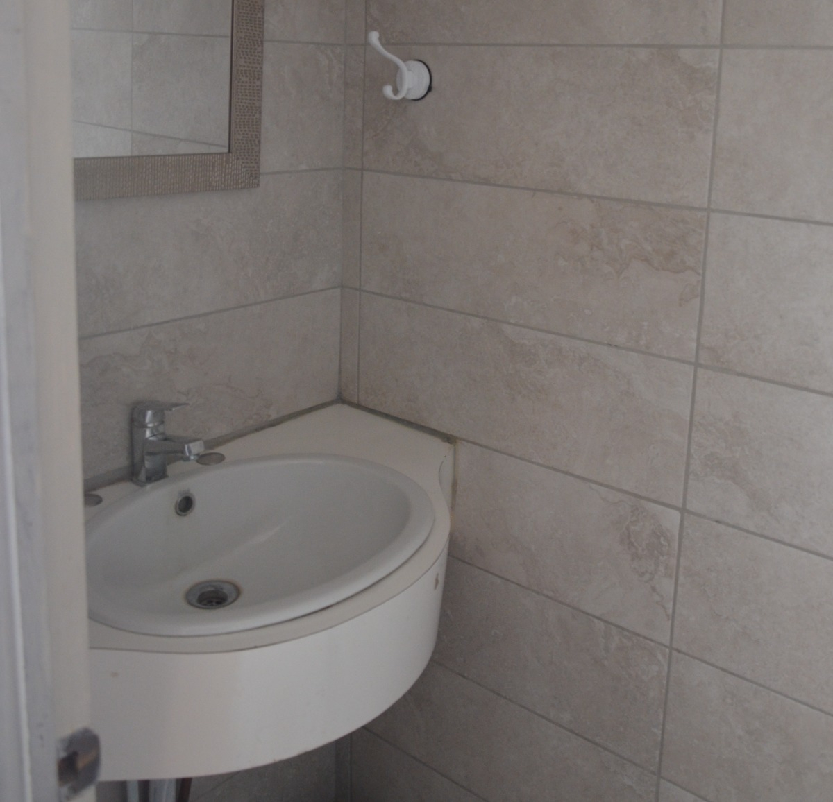 Arriendo Departamento N 2D 2B 1E Los Dominicos - Las Condes