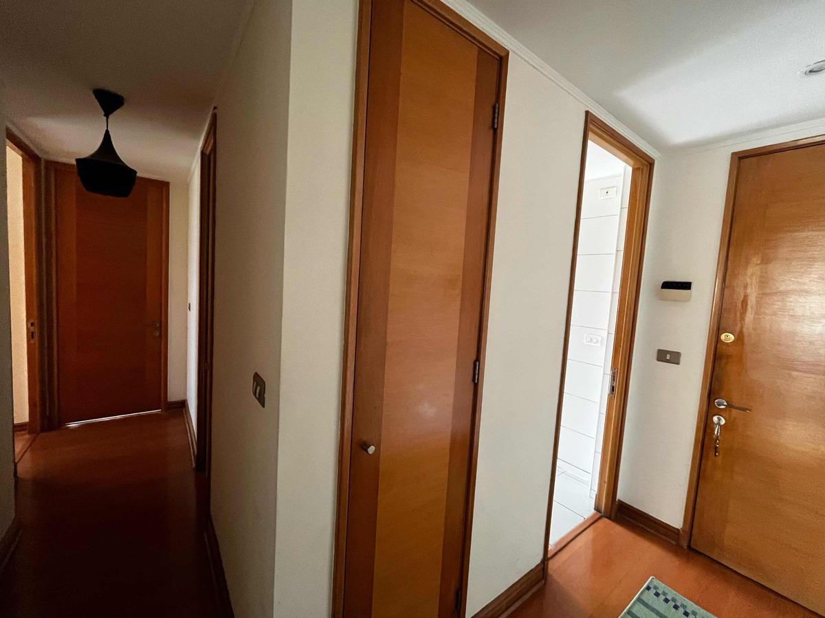 Arriendo Departamento 2D en suite 2B 1E 1Bd Pedro de Valdivia - Providencia