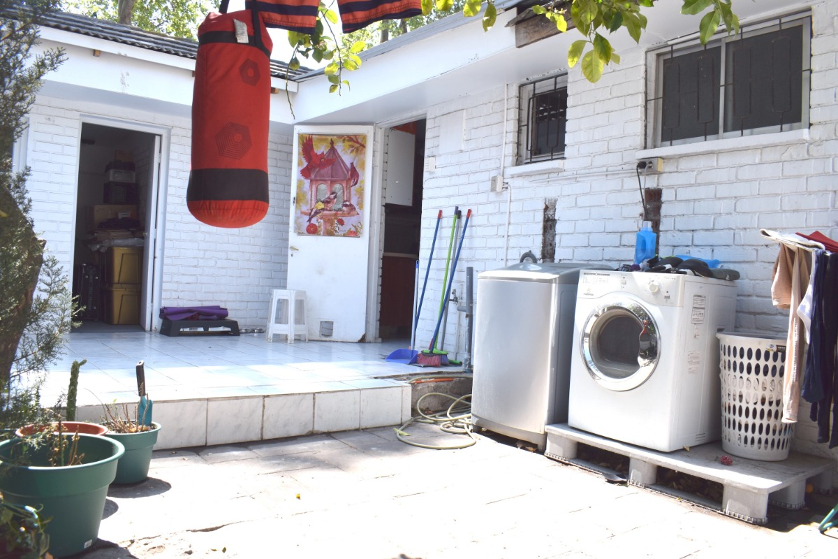 Arriendo Casa NO 4D 2B 2E 1B Rotonda Atenas - Las Condes