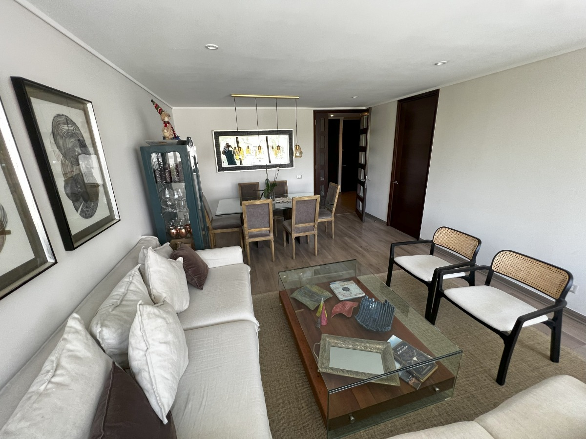 Venta Departamento 3D en suite Walk-in cl&oacute;set 3B 3E 1B La Llaver&iacute;a - Vitacura