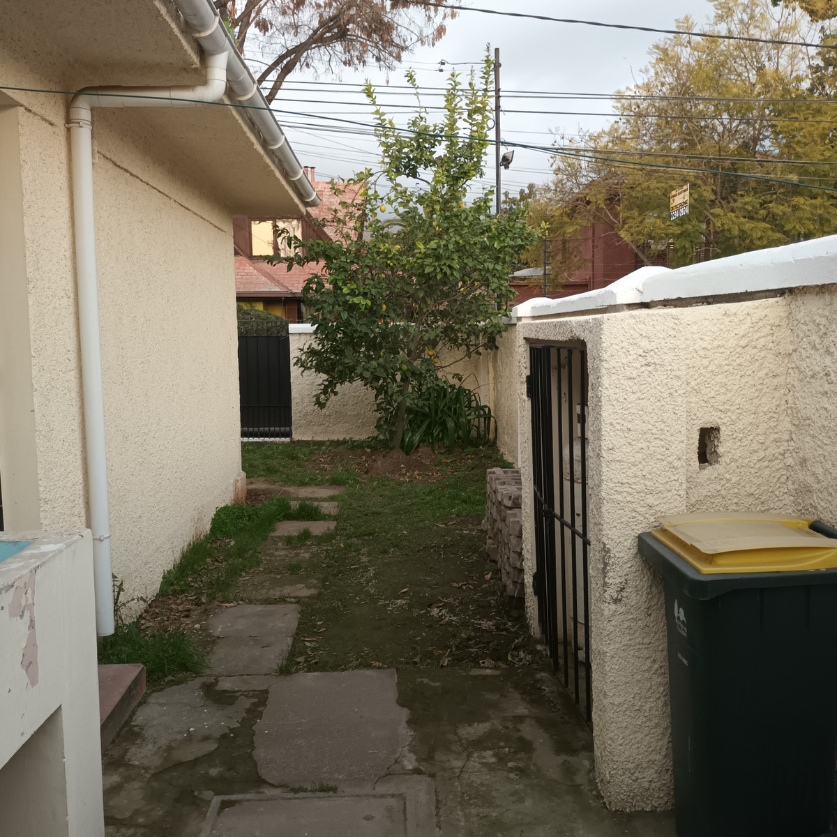 Arriendo Casa 3D 2B 3E 1B Metro Pr&iacute;ncipe de Gales - Country Club - La Reina