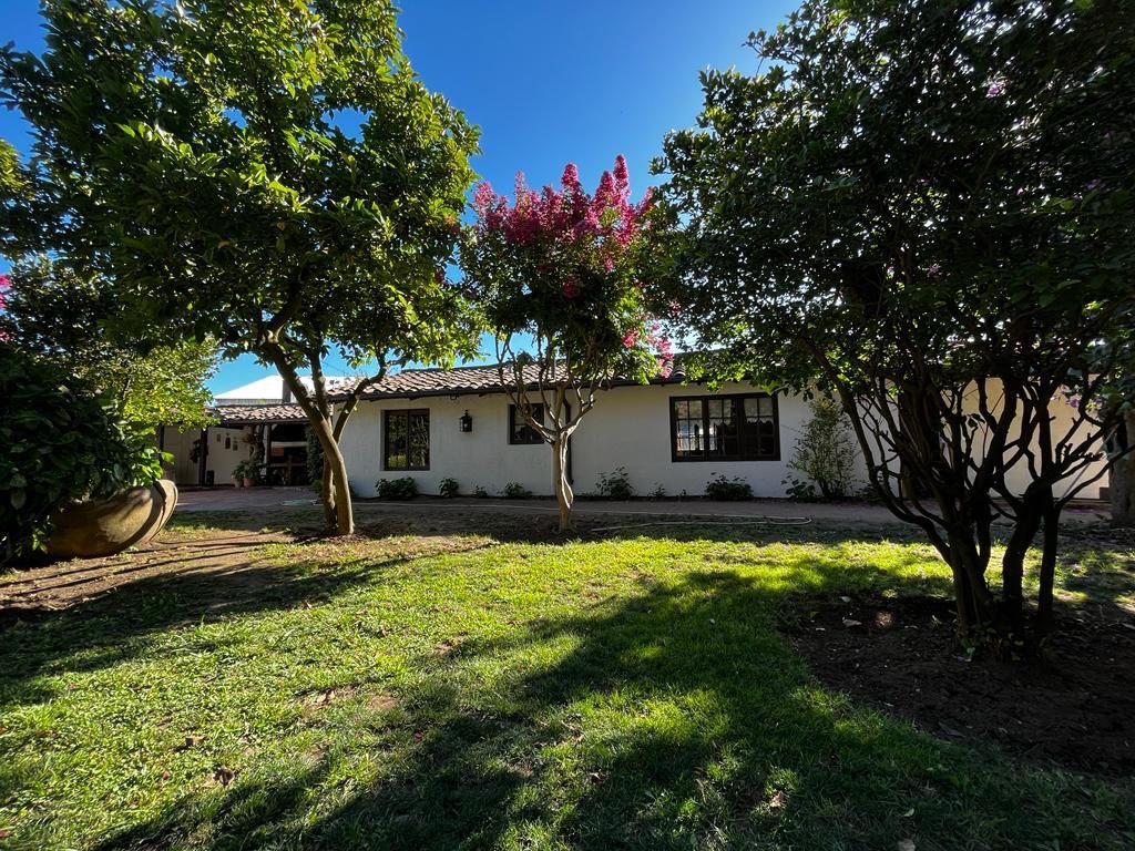 Venta Casa N 5D en suite 3B 3E 1B  - Linares
