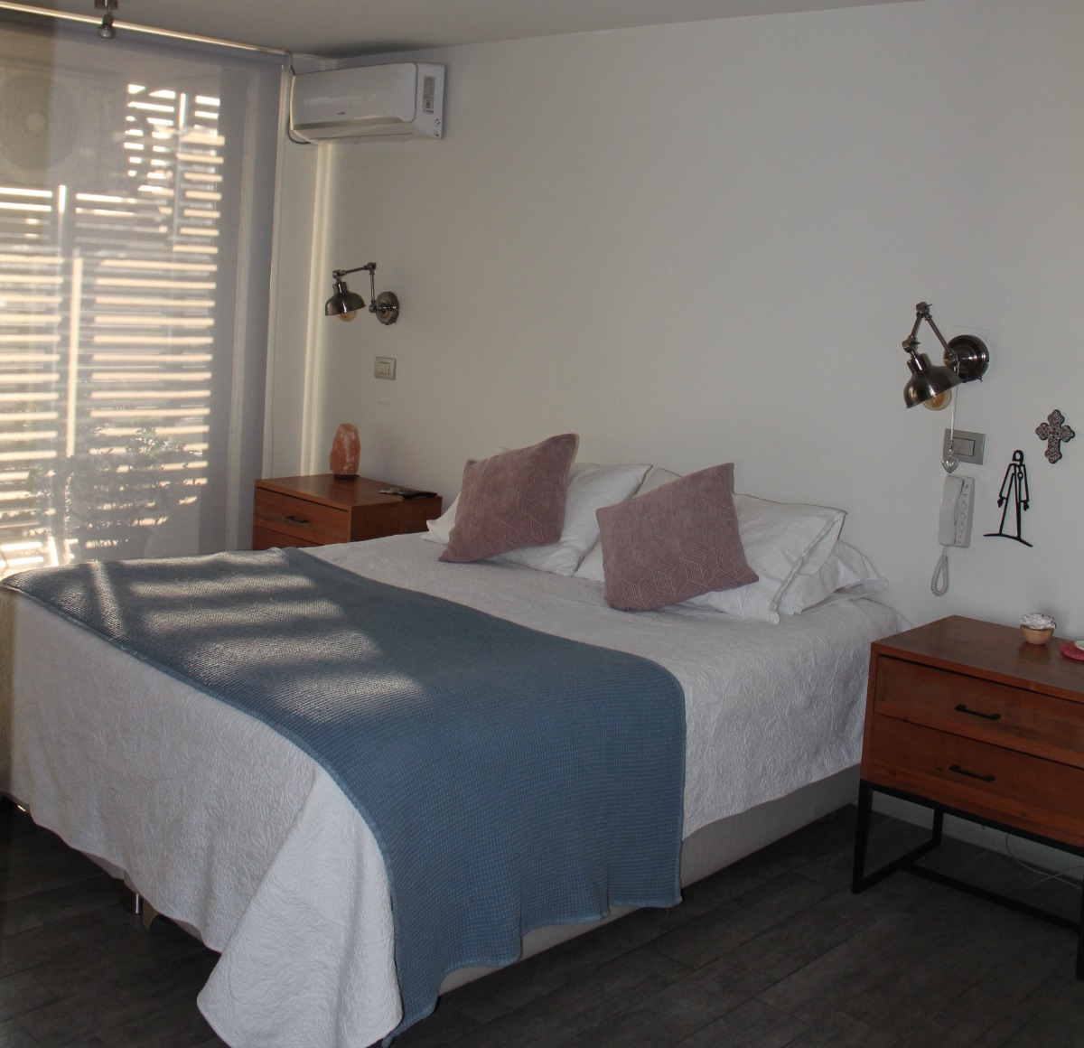 Arriendo Departamento S 1D en suite Walk-in cl&oacute;set 2B 1E 1B In&eacute;s de Su&aacute;rez - Providencia