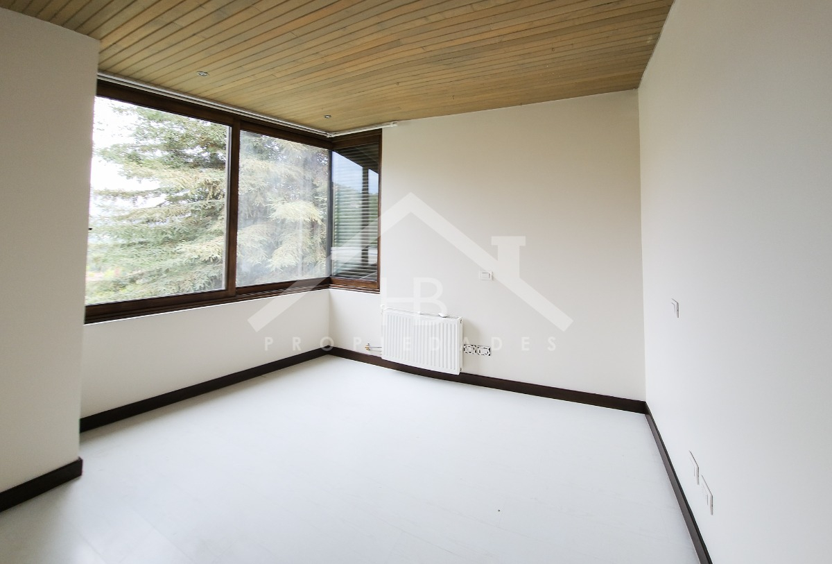 Venta Casa NO 5D en suite Walk-in cl&oacute;set 6B 3E 2B La Dehesa - Lo Barnechea