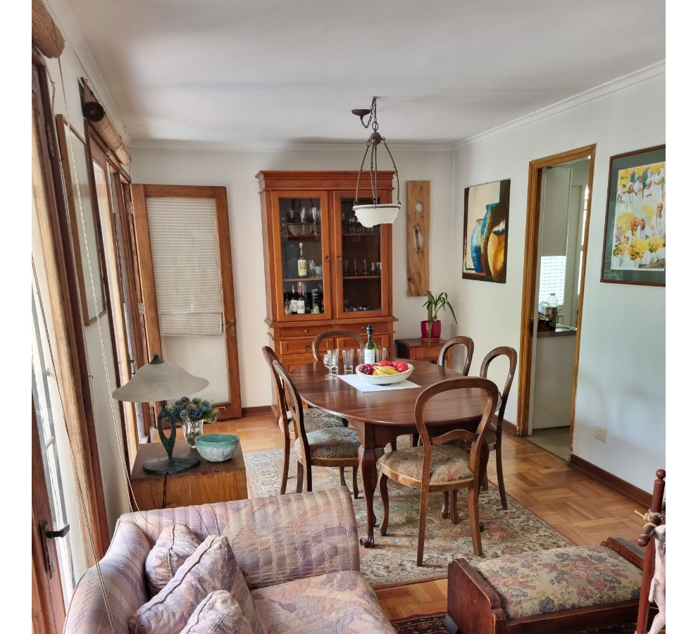 Venta Casa 3D 2B 4E 1B Rotonda Atenas - Las Condes