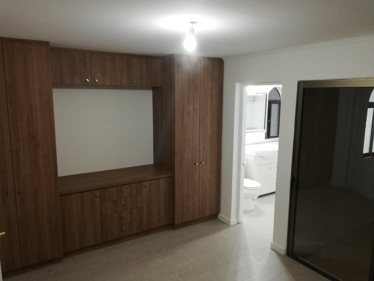 Arriendo Casa NP 4D 4B 2E 1Bd  - Las Condes