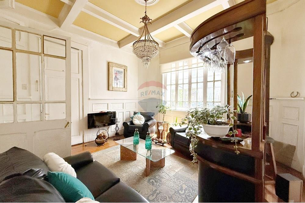 Venta Casa N 7D 4B 2E 1Bd Barrio Yungay - Santiago