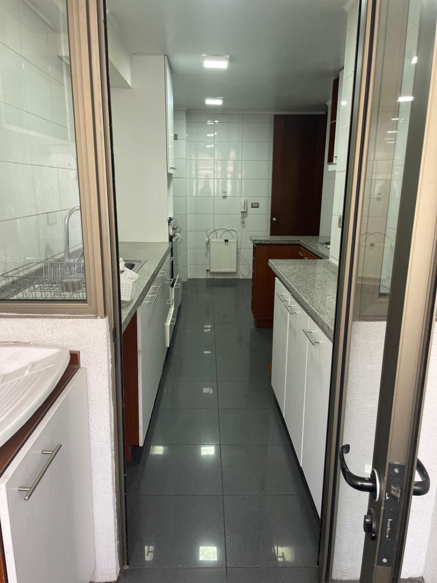 Venta Departamento NP 4D en suite Walk-in cl&oacute;set 3B 2E 2Bd Rotonda Atenas - Las Condes