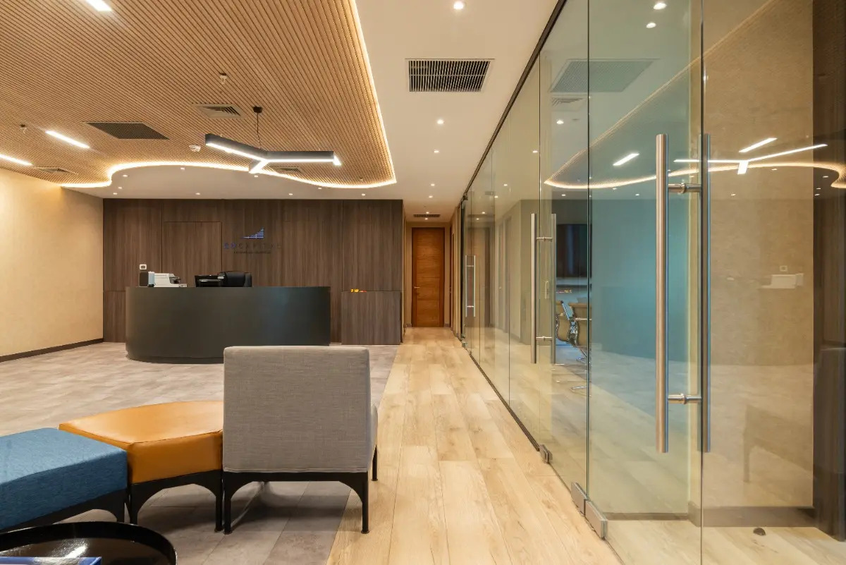 Venta Oficina NO 2B 5E Barrio El Golf - Las Condes