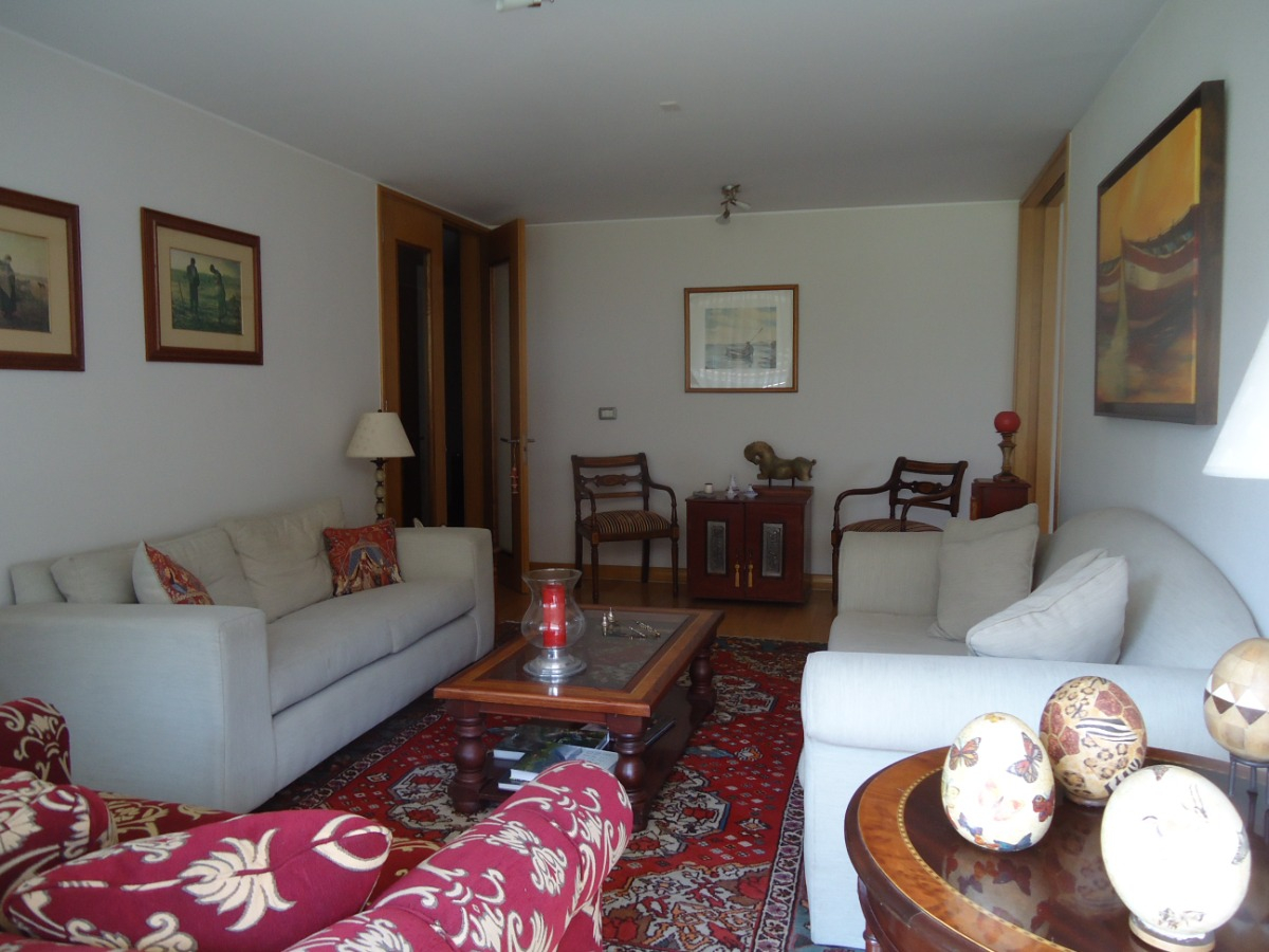 Arriendo Departamento N 4D en suite Walk-in cl&oacute;set 4B 2E 1B P&iacute;o XI - Vitacura