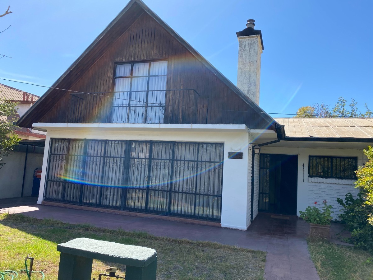 Venta Casa P 4D Walk-in cl&oacute;set 3B 2E 1B La Llaver&iacute;a - Vitacura