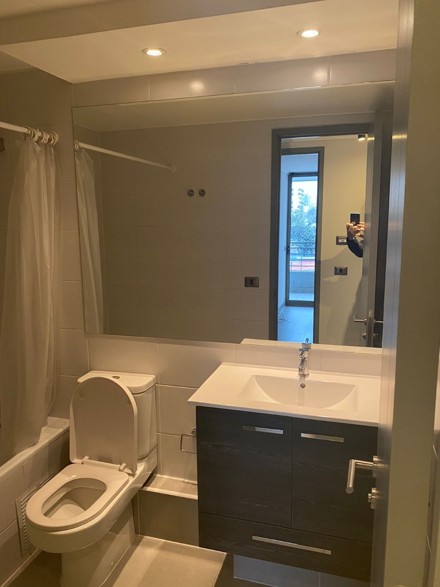 Venta Departamento O 2D en suite Walk-in cl&oacute;set 2B 1E 1B Metro Monse&ntilde;or Eyzaguirre - &Ntilde;u&ntilde;oa