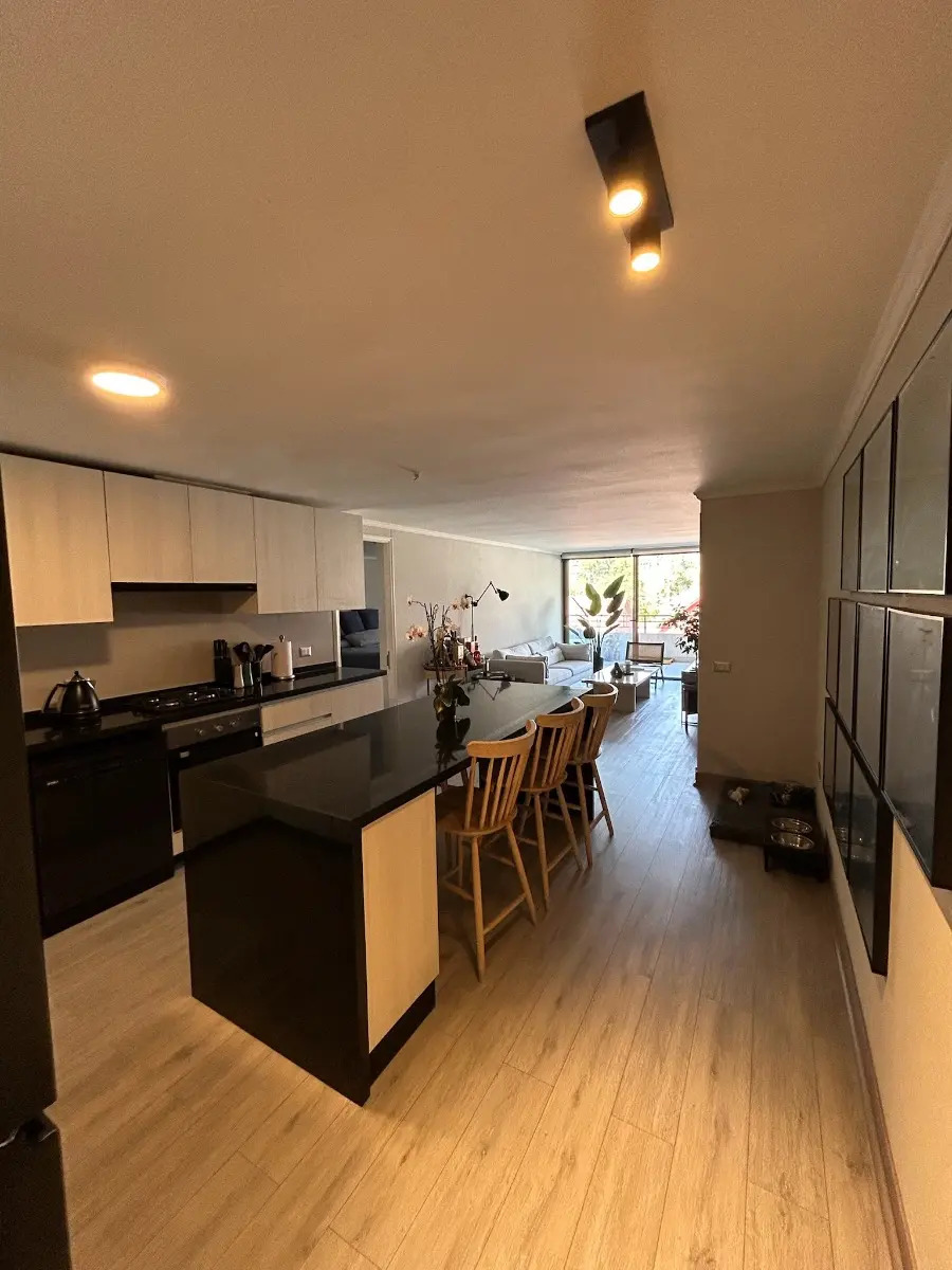 Arriendo Departamento O 2D en suite Walk-in cl&oacute;set 2B 1E Metro Sim&oacute;n Bolivar - La Reina