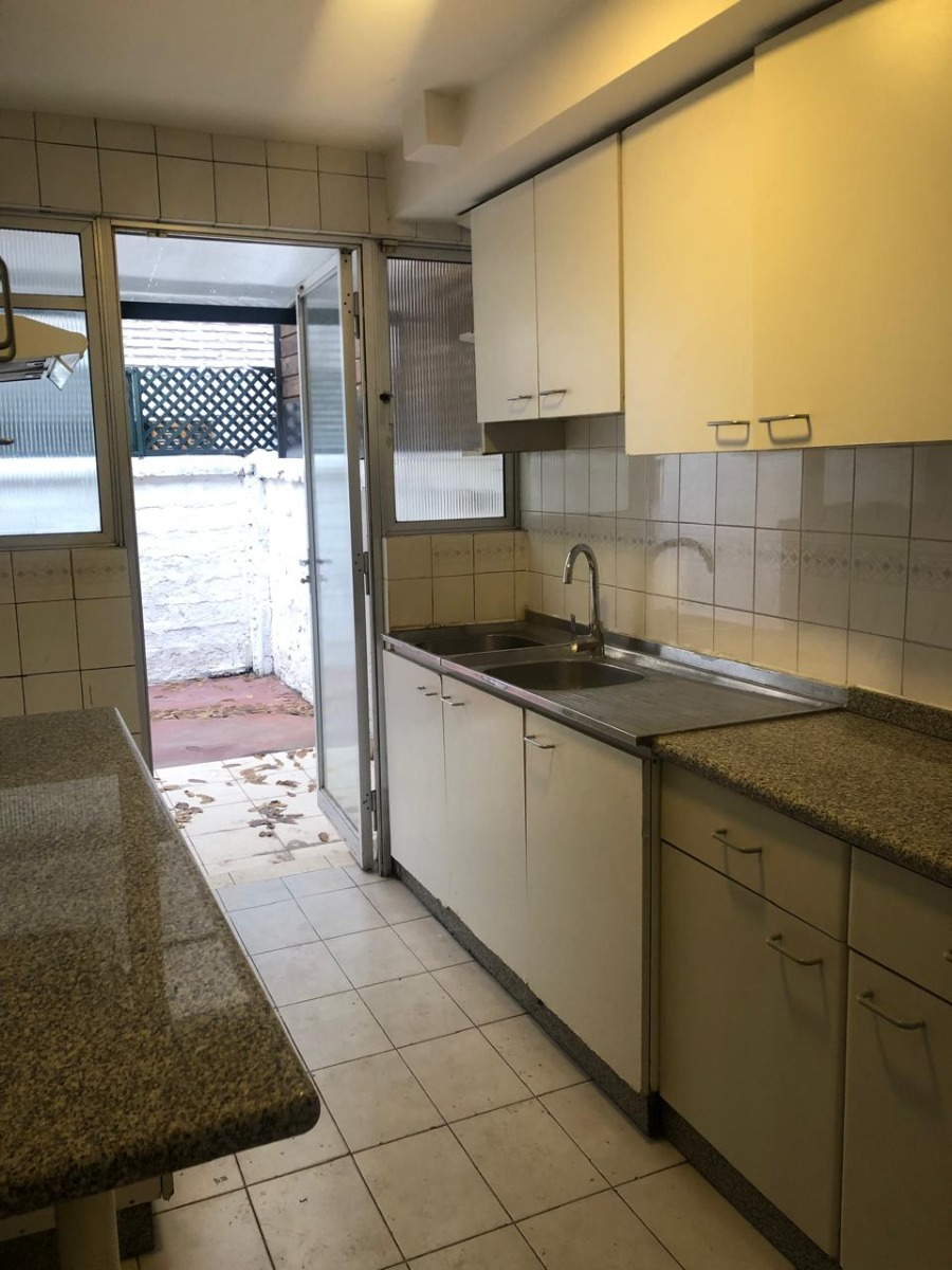 Arriendo Casa NO 4D 3B 3E Rotonda Atenas - Las Condes